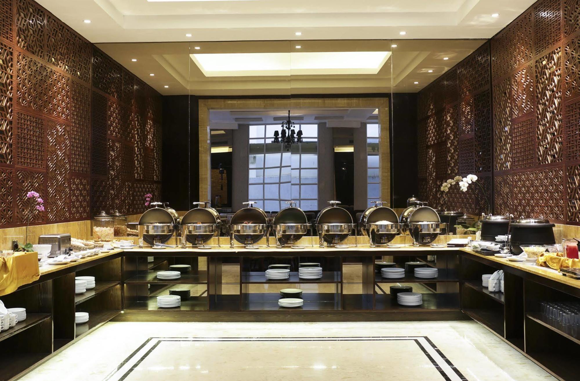 Cinnamon Hotel Boutique Syariah Tutugan Kültér fotó
